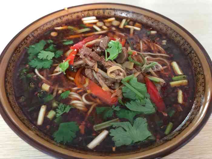 仔姜牛肉面-"一直喜欢吃面 这个味道还可以 可以试试.