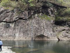 -燕子河大峡谷天坑仙境