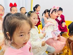 -蓝话筒·少儿成人演讲口才·主持朗诵·戏剧表演(大华第一坊店)