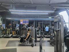 -超鹿运动(五四路恒力城店)