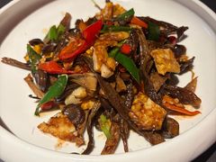 -肆月河豚·新淮扬菜·烤鸭(中关村店)