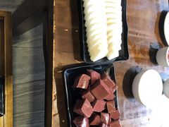 -三侨牛庄(云浮店)