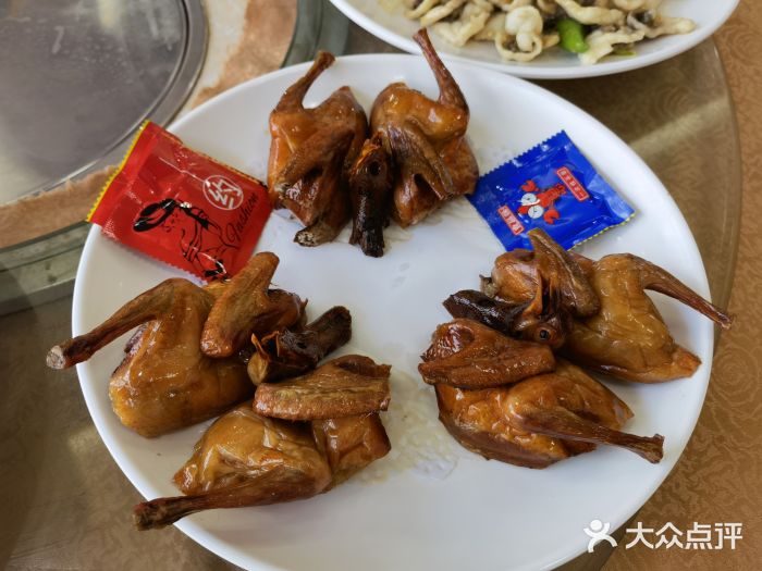 红日饭店(裕隆三路店)石岐乳鸽图片