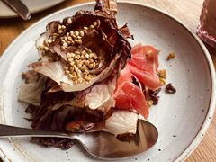 布拉塔奶酪色拉配落地球-BOR Eatery(安福路店)