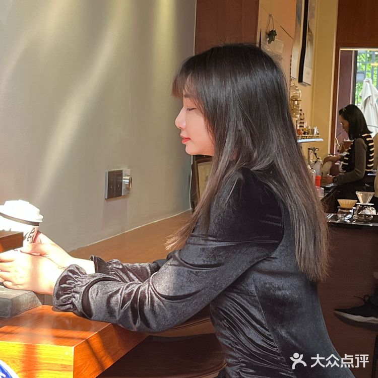 🍃日落归山海、山海藏深意！复古社区咖啡