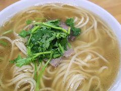 -十二忠手拉面(中华路店)