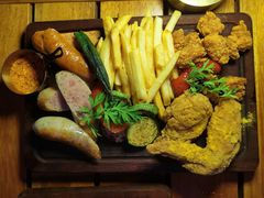 -埠口精酿夜景餐酒吧· BREWPORT BISTRO(长嘉汇重庆之眼店)