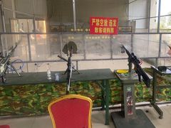 -南山特攻真人CS户外露营轰趴拓展基地