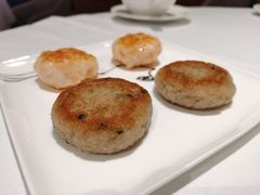 煎莲藕饼拼煎虾饼-花城苑广府菜(侨鑫店)