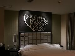 -昆明朗威酒店(昆明站火车站双桥夜市风情街店)