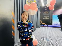 -上海星瀚奔驰4S店(红柳路店)