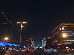 -南京眼步行桥