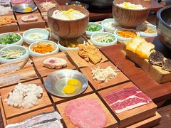 -银米·云南传统过桥米线(双廊黑金冠店)
