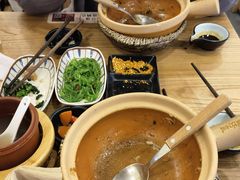 -煲仔皇腊味煲仔饭(经四万达店)
