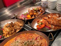 -圣丰索菲特·2 On 988 Café 自助餐厅