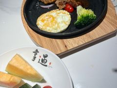 -享遇.锅姥姥牛排海鲜自助(小寨店)