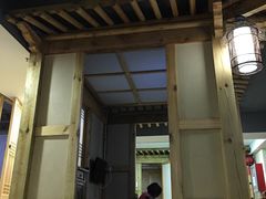 -绿岛汤泉韩式休闲会所