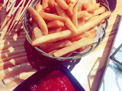 -散德行小酒馆