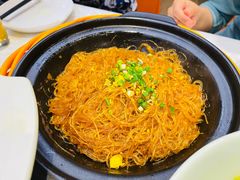 -阿瓦山寨·湘菜现炒·剁椒鱼头王(咸阳总店)