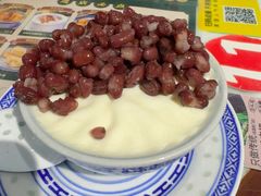 红豆双皮奶-广信牛奶甜品世家(台东店)