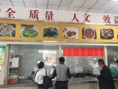 场地-武警上海市总队医院-停车场