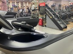 -美航国际健身(北京华联店)