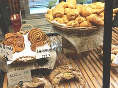 -Dough&Joe团憩(瑞虹天地月亮湾店)