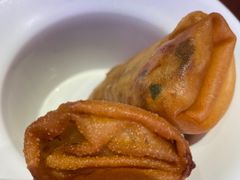 -蝴蝶里·粤菜·点心(滨江龙湖店)