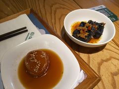 -呷佬·长沙手工米粉(金沙江路店)