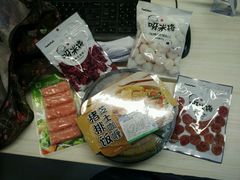 -全家便利店(东直门店)