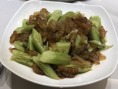 黄瓜蜇头-老牌坊•鲁菜名店•地道济南菜(大观园商埠店)