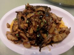 红烧财鱼-旅宁大酒店