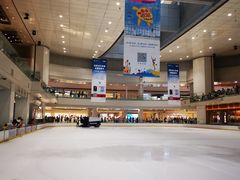-冰纷万象滑冰场(深圳万象城店)