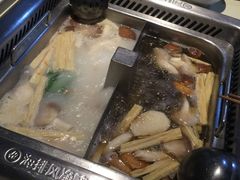 -海底捞火锅(银泰中心店)