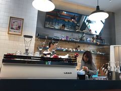 -Be Lived Cafe比例咖啡(摩天轮店)