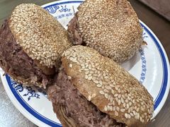 烧饼夹烧牛羊肉-老爆肚满五香烧牛羊肉