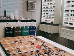 -目艮眼镜SHOWROOM(品牌集合店)