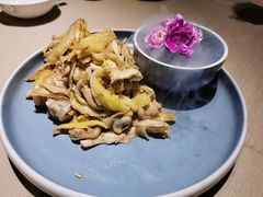 黑松露手撕鸡-尚一汤·粤菜海鲜(环球港店)