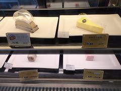 面包甜点陈列柜-麦当劳(双榆树店)