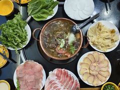 -银同牦牛肉火锅