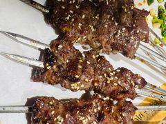 -街角等你.大连海鲜烧烤.经典铁板海鲜串(西安路店)
