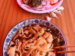 -伊穆祥牛肉面总店·清真