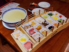 -香麒园·过桥米线·南湖雅宴
