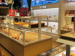 面包甜点陈列柜-好利来(内双楠店)