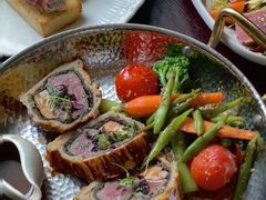 -普朗姆生蚝牛排馆 The Plump Oyster(成都摩方购物中心店)