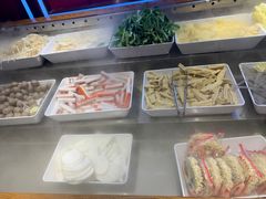 -运气牛自助酱大骨火锅(南京东路店)