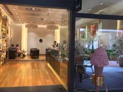 门面-VENCHI 闻绮(上海佛罗伦萨小镇店)