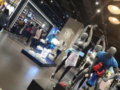 -李宁(苏州中心店)