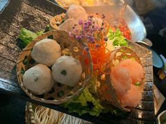 -湊湊火锅·茶憩(新中关购物中心店)