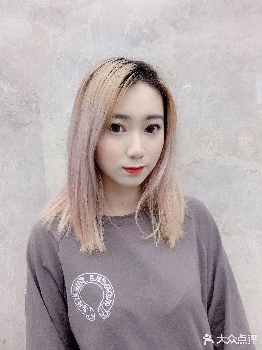 颜色是用了一个4/0 4/77 出来就是一个黑茶色